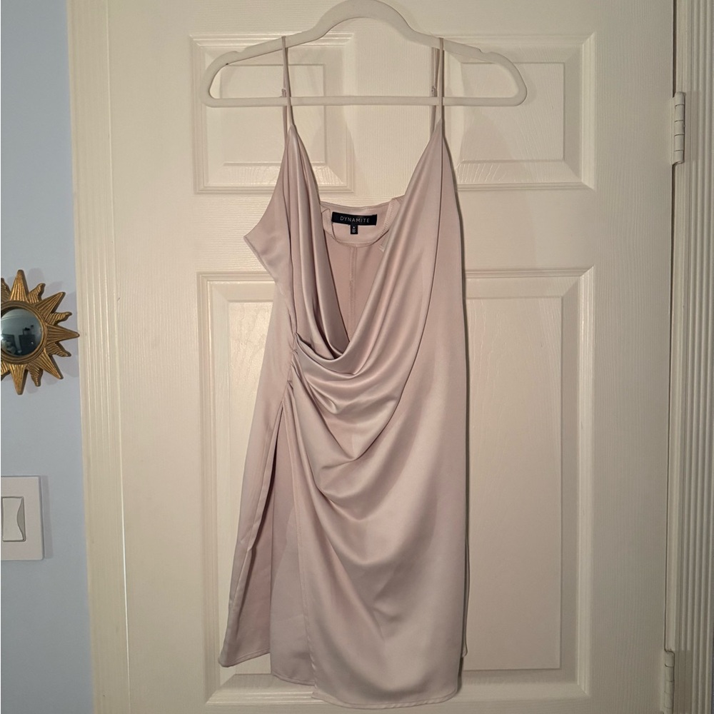 Dynamite Women's Mini Dress in Soft Cream (medium)